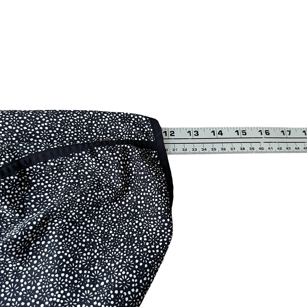 Lululemon Tracker Shorts Black White Geo Print Running Shorts 8 Freckle Flower - Picture 7 of 8